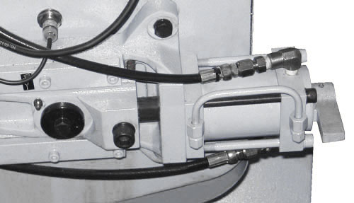 Ferăstrău cu bandă pentru metal PMS 330/460 AD Pilana